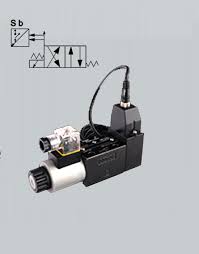 مدار هیدرولیکی شامل دو شیر کنترل جهت موازی