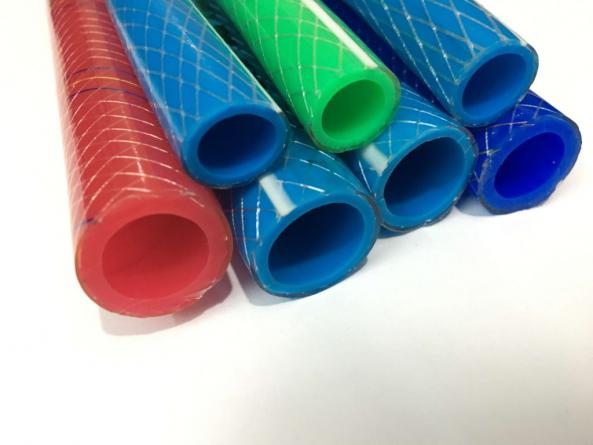 کاربردهای شیلنگ نخ دار در صنایع